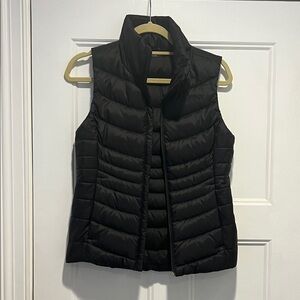 The North Face Women's Black Puffer Vest